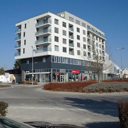 Apartmán Centroom Piest'any Exterior foto