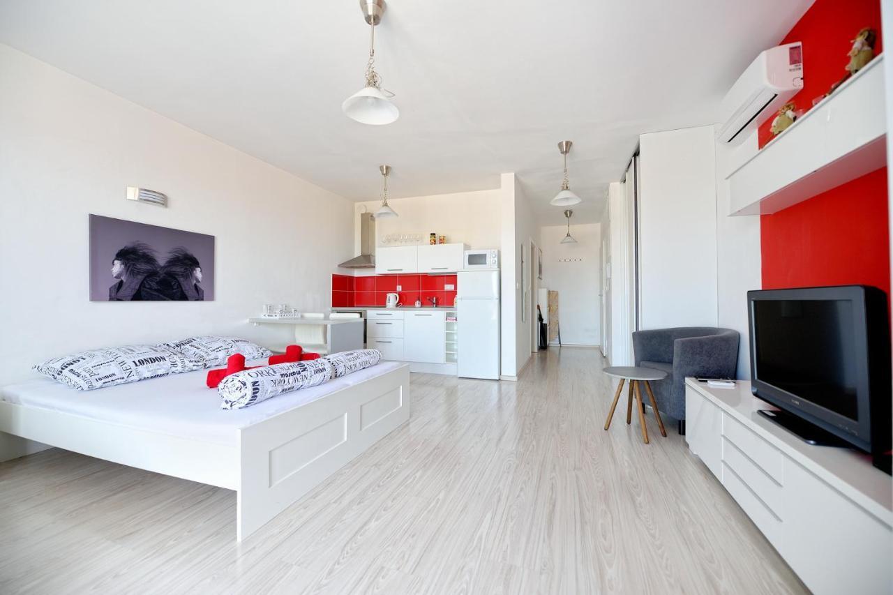 Apartmán Centroom Piest'any Exterior foto